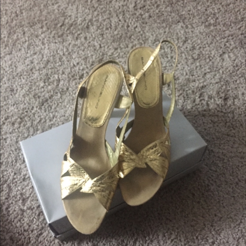 Women’s shoes